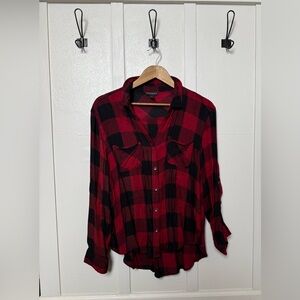 Rock & Republic Red and Black Checkered Flannel Button Down Shirt Women’s Size L
